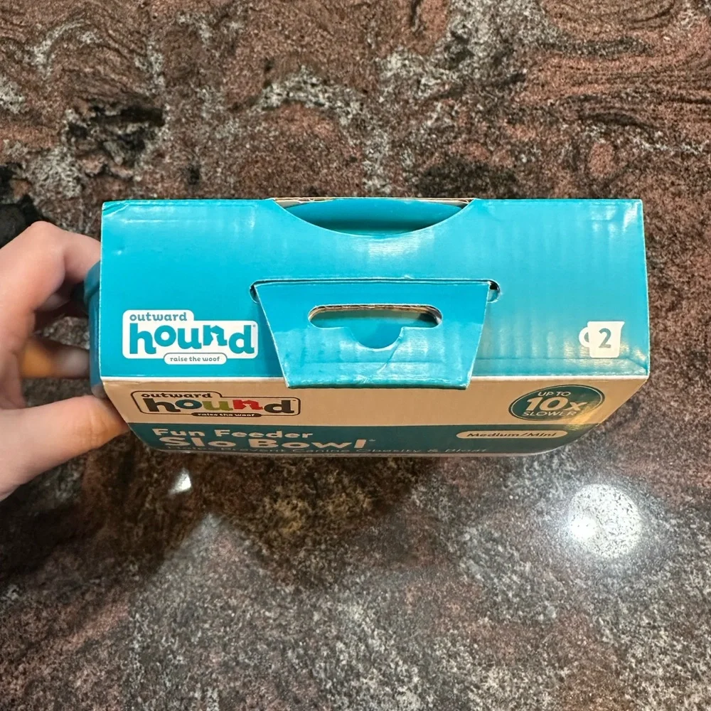 NWT Outward Hound Slow Feeder Bowl